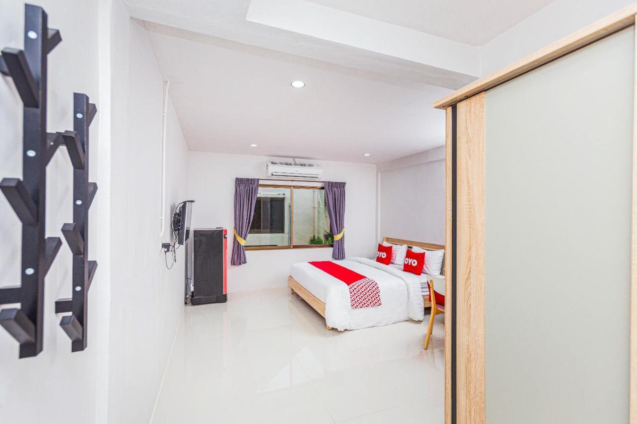 Oyo 435 Frame Residence Phuket Exterior foto